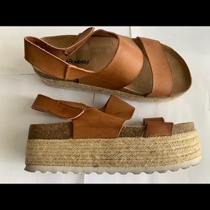 Women’s Leather Platform shoes